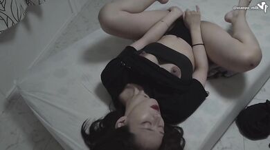 Japanese girl's best friend masturbates in heatJapanese Amateur Hentai Sex