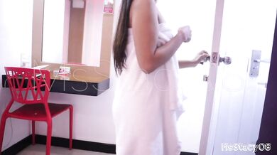 Horny Pinay Hotel Guest Asked Room Attendant Boy To Fuck - Pinay Sex Video