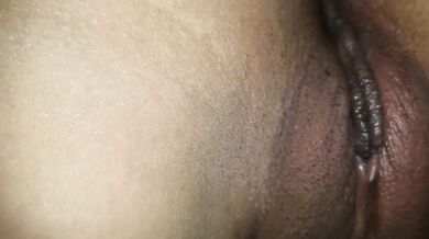 Pussy close up while sucking dick in car