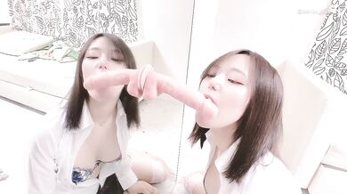 Japanese AmateurMasturbating with a giant dildo.