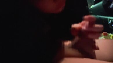 可愛い女子大生が全裸で露出散歩！ 紅葉の名所で野外フェラチオRYO＆YUU素人カップル/年の差/10代/美少女/スマホ撮影/口内射精/スタイル抜群/美乳/スリム/English subtitle