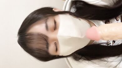 [Japanese amateur girl] I gave a deep blowjob with a sexy dildo (POV/big tits/beautiful/asian
