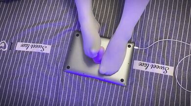 XZZ02:主人，想要白丝女仆来为你的大鸡吧服务吗？