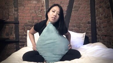 Dominatrix Mara's Brick House Foot Humiliation