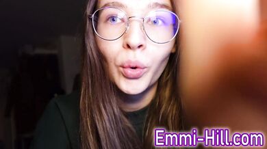 18 yo german Teen fucka her FAT PUSSY!