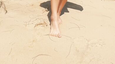 Teen Girl on a wild Nudist Beach jerks off, Sucks Dick, Shows Legs Public Outdoor, Blowjob