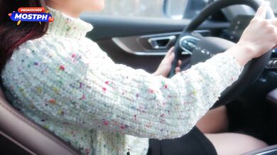 I gave a friend a ride and had sex with him in the car