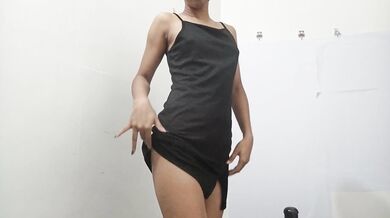 Hairy naughty slut wants you eat her pussy