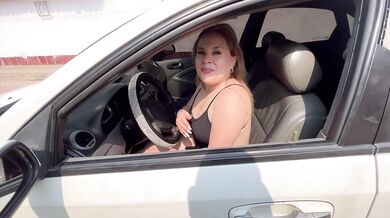Beautiful Big Ass Receives Milk on Her Face, to Avoid a Fine.