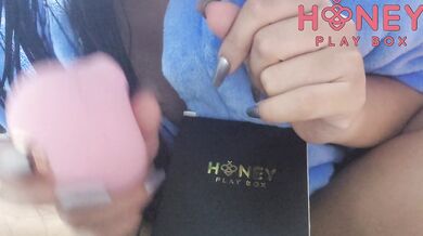 intense orgasm after the shower with HONEYPLAYBOX Suction Cup