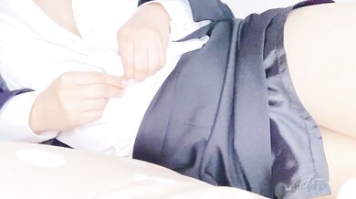パンスト履いたスーツ女子が、電マでクリ責めオナニーしたら、白濁汁ダラダラでイっちゃう