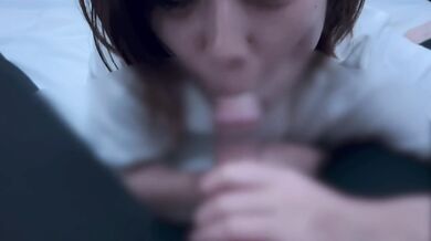 Girl who is also good at sloppy blowjob cum in mohth blowjob