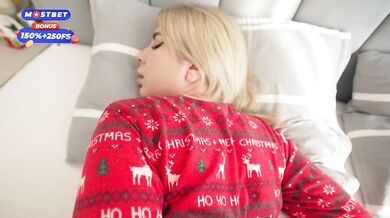 Step mom dreams about step son's christmas gift!