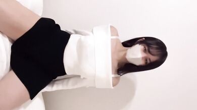 ミニスカート清楚ギャルのオナニー(素人/個人撮影/デカ尻/巨乳/Gカップ/乳首/お尻/ディルド/バイブ/着衣/むちむち/美女/かわいい/可愛い/日本人/スマホ自撮り/Japanese/asian