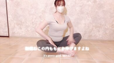 【無修正】変態ヨガ講師！チンポチンポチンポ大好き！と連呼してたらスグイッちゃった????