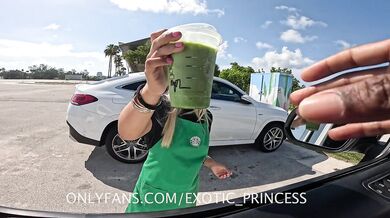 Starbucks girl gets fucked