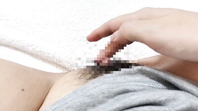 Horny waking up and handjob masturbation A perverted office worker who sticks her finger in and oo