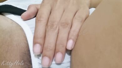 Desahan Cewek Sange Muncrat Duluan Sebelum Dientot