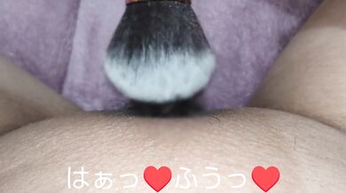 [With subtitles] Dirty talk barrage clitoris Nakuri-chan with an electric brush is red and black