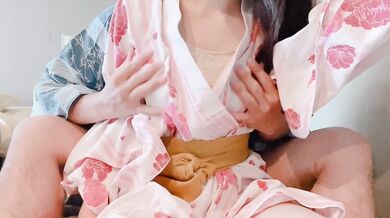 黒髪ロングのお姉さんがヤリチン男のペニスで感じまくり