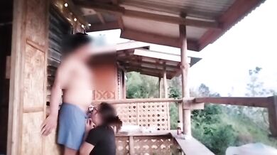 Pinay na Malibog Nagpakantot sa Kubo, Muntik na may Makakita
