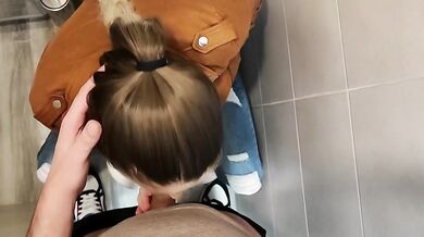 Pov: Wet Blowjob in a Public Bathroom!!
