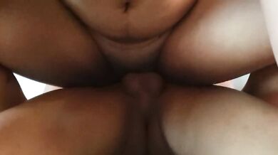 SEXY PINAY KINANTOT NG BESTFRIEND. NILARO MUNA DEDE BAGO KINANTOT