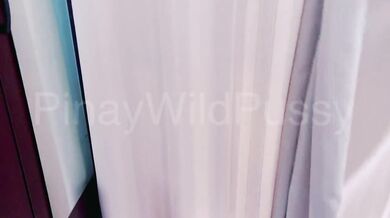 Wild Filipina Gets Fuck and Creampied By Her Boss While His Wife Is Not Around