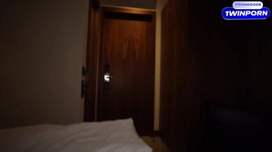 Hotel manager girl apologize for bad service