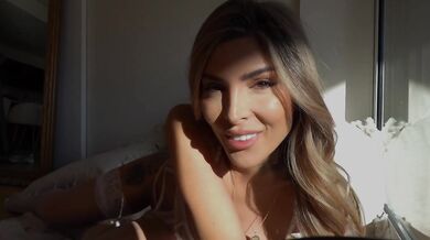 ITALIAN ROMANTIC JOI - Tami Tsunami makes you lick her pussy while she tells you how to cum