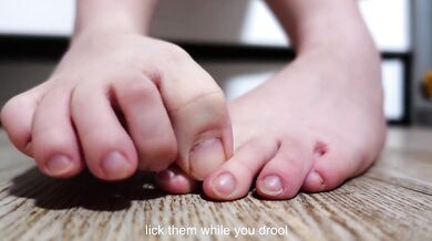 foot play from cutie Furiyssh