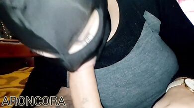 My best friend's wife gives me a blowjob with him at home (ARONCORA)