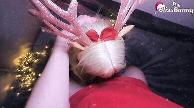 Christmas Tale 18+ Reindeer Cutie Quickly Earned an NEW IPhone on Her Knees for Santa