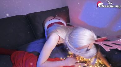 Christmas Tale 18+ Reindeer Cutie Quickly Earned an NEW IPhone on Her Knees for Santa