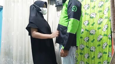 Prank ajak ngentot Ojol ketika mengantar pesanan