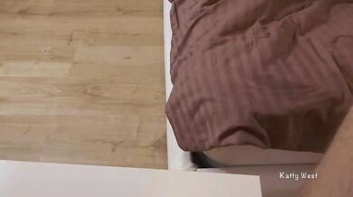 Amateur gangbang with slutty babes, three guys fucked them hard