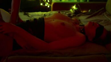 Teeny Sexwife want to try two dicks in a hotel