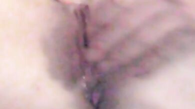 ITALIAN MOM HAS GOT A DRIPPING WET PUSSY READY TO ORGASM