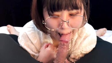 Junior college girl gives blowjob and cum in mouth and gokkun before going out