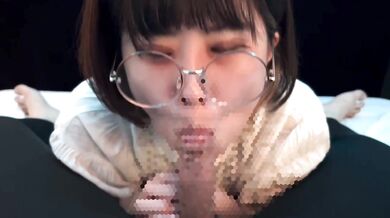 Junior college girl gives blowjob and cum in mouth and gokkun before going out