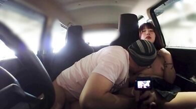 Female announcer aspirant Kasumi-chan②Raw sex in a car parking lot without being caught!