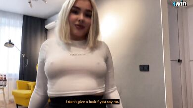Stepsister made me fuck her and I cum in her pussy