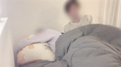 後ろから優しくおっぱい触ったらえっちな気分になって、奥までガン突きされて大絶頂してしまう変態ドM彼女