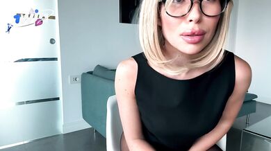 crazy masturbation and squirting in pantyhose
