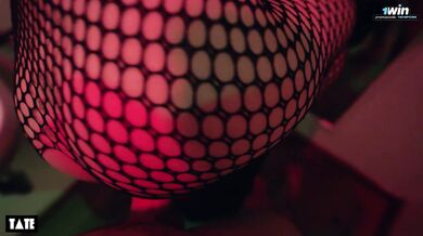 HAWK TUAH college girl blows stranger during rave party - little arden