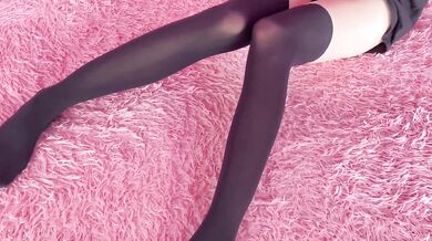 Senpai.. Do You Like Footjob?