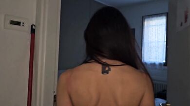 Mi I bang the neighbor while she lays naked in the garden. Pt1