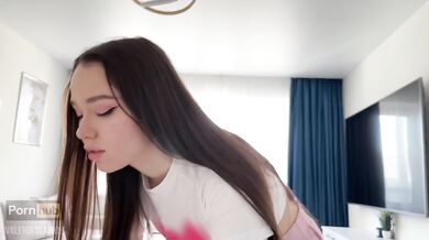 Sex hungry stepsister asks to fuck her and cum in her mouth - Valeria Sladkih