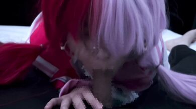 One piece Diva Uta in glasses takes him to a virtual space to gokkun blow his dick.