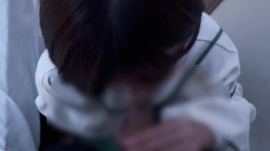 立ちフェラでギンギンにさせて最後は精子をごっくん cum in mouth gokkun